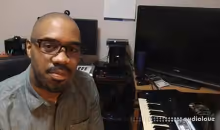 SkillShare Learn to play Soulful Chords on the Piano [TUTORiAL]